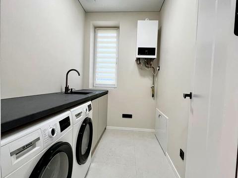 дом по адресу Садова