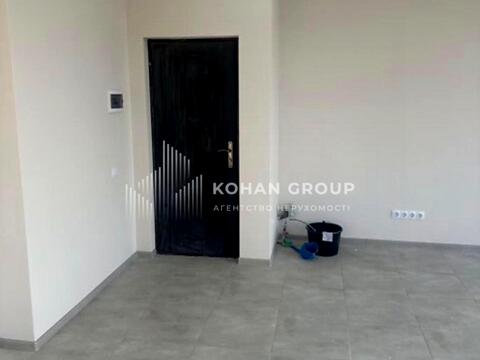 комерційна за адресою Шевченка вул., 74а