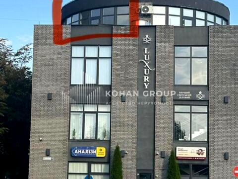 комерційна за адресою Шевченка вул., 74а