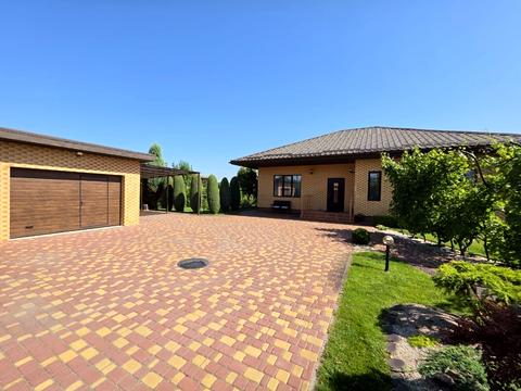 будинок за адресою смт. Обухівка, Незалежності