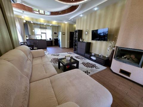 будинок за адресою смт. Обухівка, Незалежності