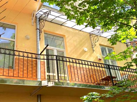 квартира за адресою Омеляна Поповича вул., 7