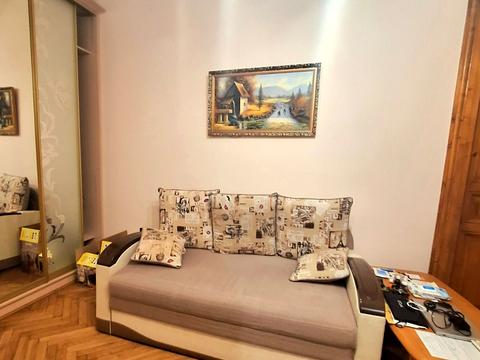 квартира за адресою Омеляна Поповича вул., 7