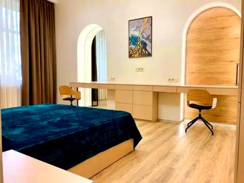 квартира за адресою Михайлівська вул., 21