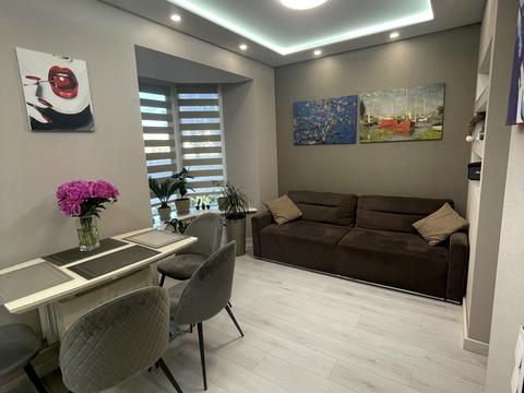 квартира за адресою Лесі Українки бульв., 12