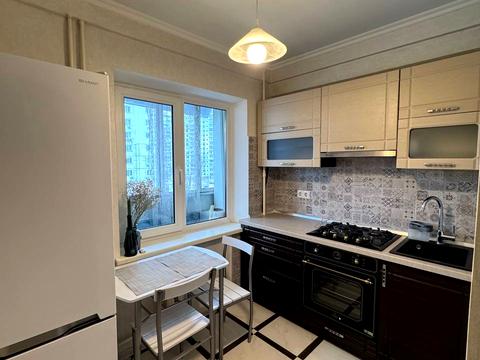 квартира за адресою Мілютенка вул., 28