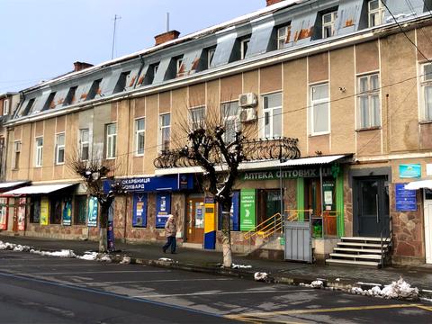 комерційна за адресою Шевченка, 31