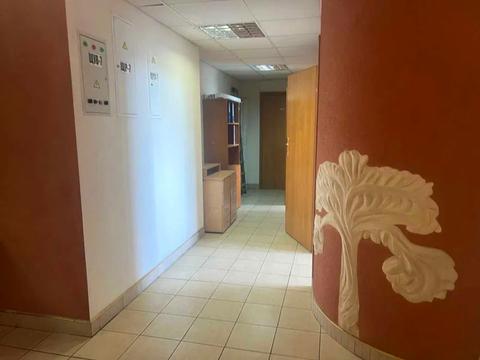 комерційна за адресою Міхновського бульвар, 38