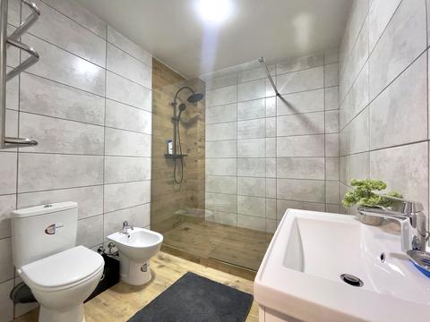 квартира по адресу Збройних Сил України ул. (Інтернаціоналістів), 1