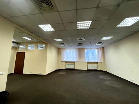 комерційна за адресою Новокостянтинівська вул., 13/10