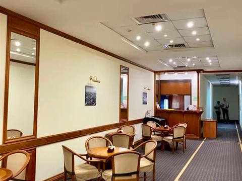 комерційна за адресою Новокостянтинівська вул., 13/10