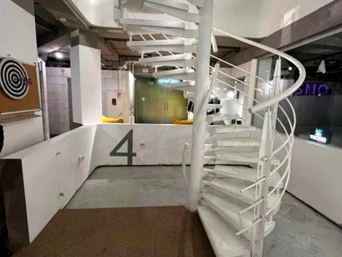 комерційна за адресою Вадима Гетьмана вул., 6