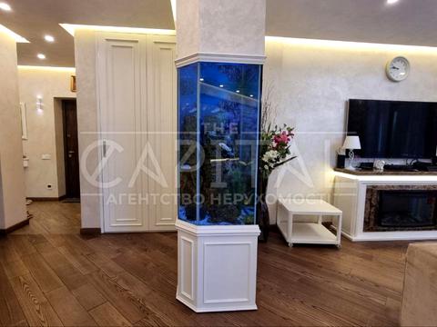 квартира по адресу Вышгородская ул., 45