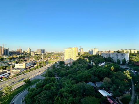 квартира за адресою Київ, Феодосійський пров., 14