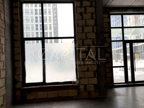 комерційна за адресою Володимира Сікевича вул., 3