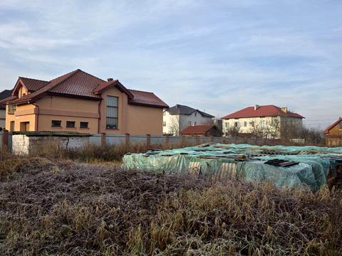 ділянка за адресою Білоуса