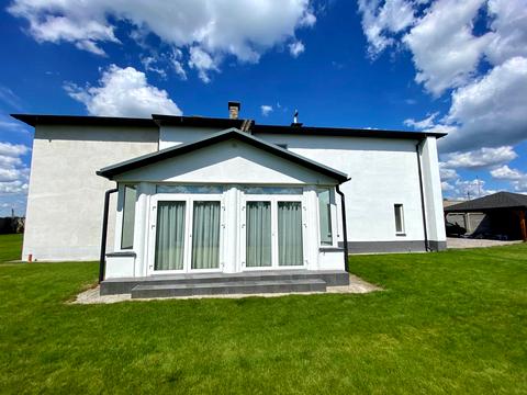 дом по адресу Київська