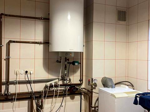 дом по адресу Київська