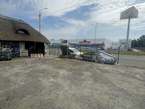 коммерческая по адресу Праці просп., 15