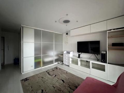 квартира за адресою Дмитра Скоробогатова вул., 5