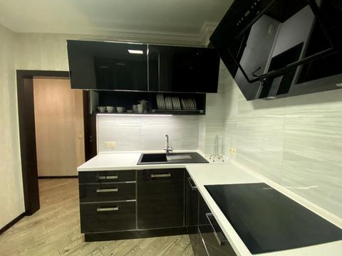 квартира за адресою Ревуцького вул., 7-В