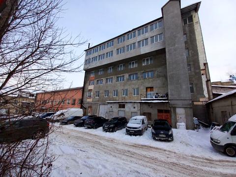 комерційна за адресою Б.Хмельницького, 45