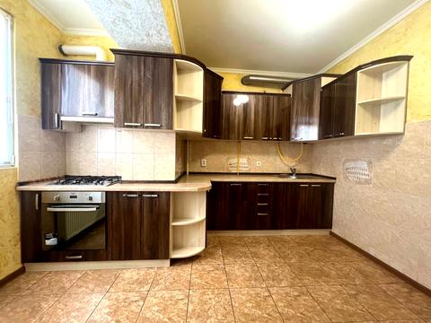 квартира за адресою Гайдамацька вул. (Марфи Струтинської), 13-А