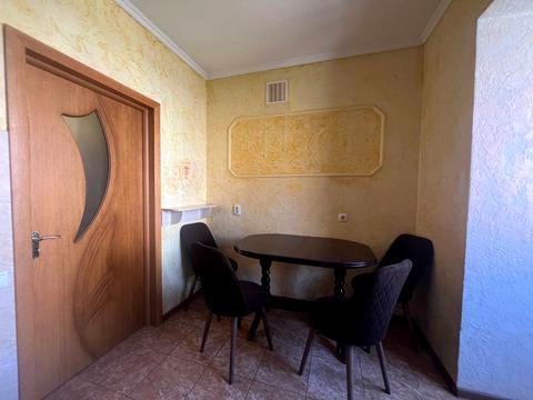 квартира за адресою Гайдамацька вул. (Марфи Струтинської), 13-А