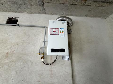 квартира за адресою Надійна вул., (Будинок 1)