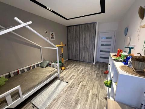 квартира по адресу Ивана Пулюя ул., 40/13