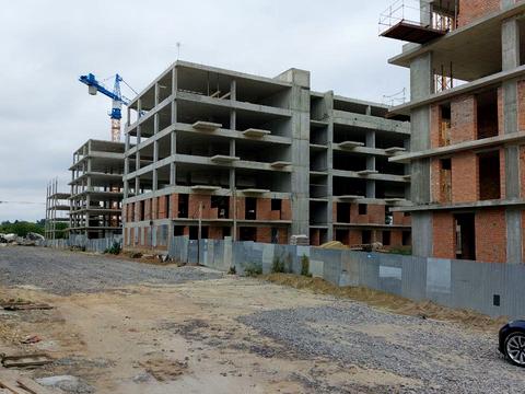 комерційна за адресою Пилипа Орлика вул., 2