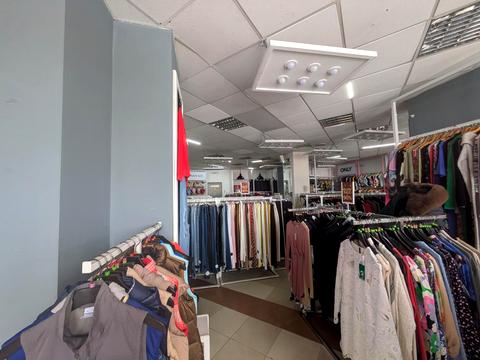 комерційна за адресою Незалежності вул., 34а