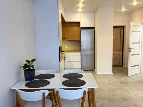 квартира за адресою Карла Мікльоша вул., 3