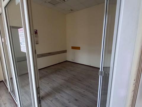 комерційна за адресою Кельнський бульв. (Катеринославський), 1