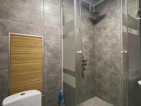 квартира за адресою Велика Перспективна вул. (Карла Маркса), 6/3б