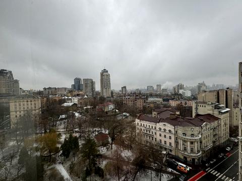 квартира за адресою Київ, Олеся Гончара вул., 52