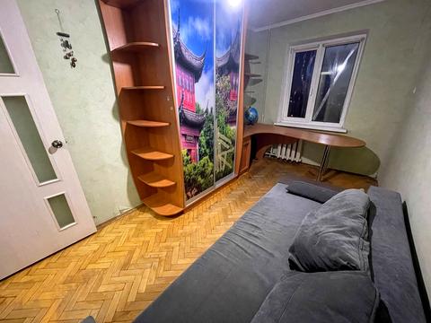 квартира за адресою Київ, Андрія Малишка вул., 3