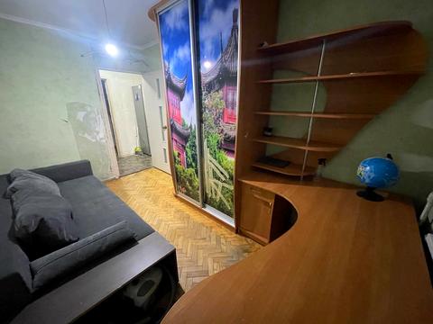 квартира за адресою Київ, Андрія Малишка вул., 3