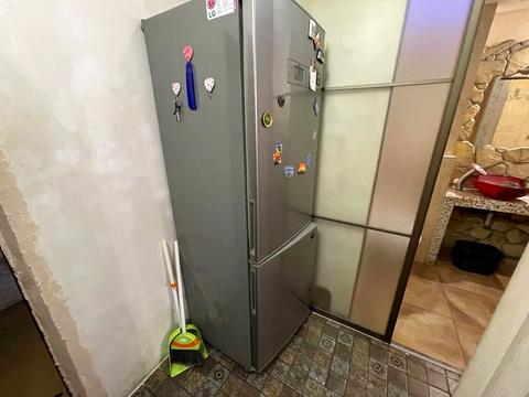 квартира за адресою Київ, Андрія Малишка вул., 3