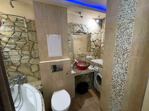 квартира за адресою Київ, Андрія Малишка вул., 3