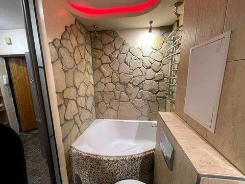 квартира за адресою Київ, Андрія Малишка вул., 3