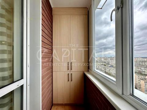 квартира за адресою Героїв полку "Азов" вул. (Маршала Малиновського), 8