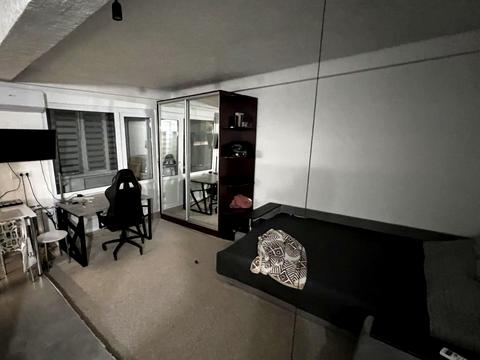 квартира за адресою Верховної Ради бульв., 14