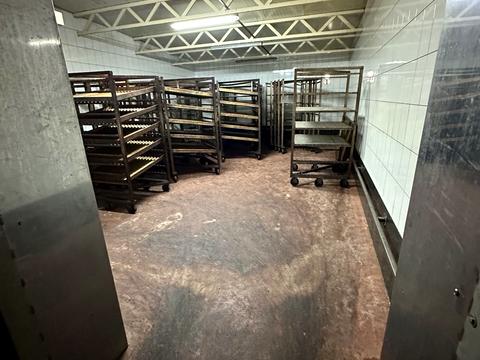 коммерческая по адресу паркова, 9/1