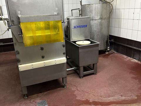 коммерческая по адресу паркова, 9/1