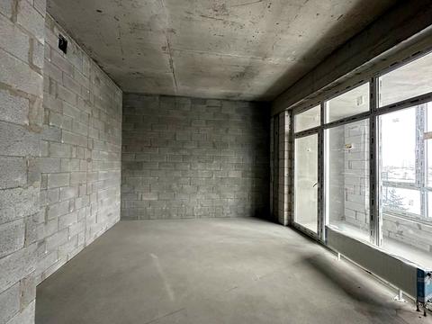 квартира за адресою Салютна вул., 2