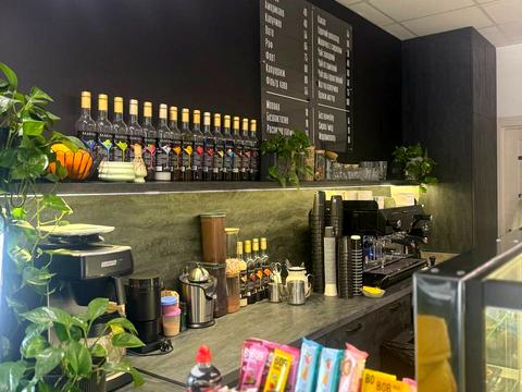 коммерческая по адресу Перемоги ул., 8/4