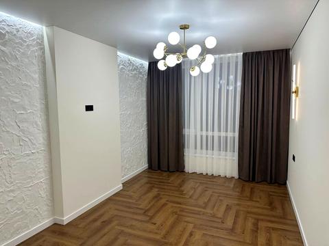 квартира за адресою Романа Левицького вул., (Будинок 7)