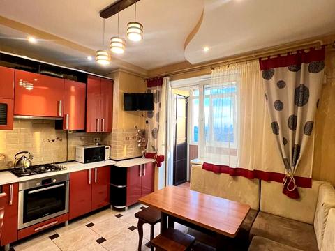 квартира за адресою Джорджа Вашингтона вул. (Батальна), 4д