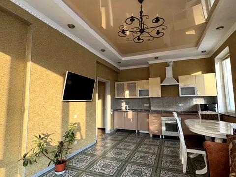 квартира за адресою Ділова вул. (Димитрова), 4